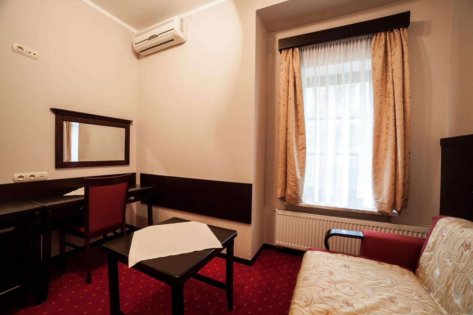 Hotel Maria Стшелін Номер фото