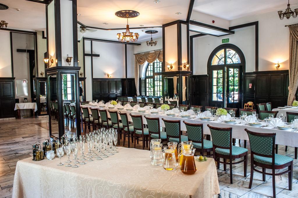 Hotel Maria Стшелін Екстер'єр фото