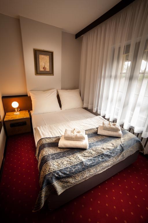 Hotel Maria Стшелін Екстер'єр фото