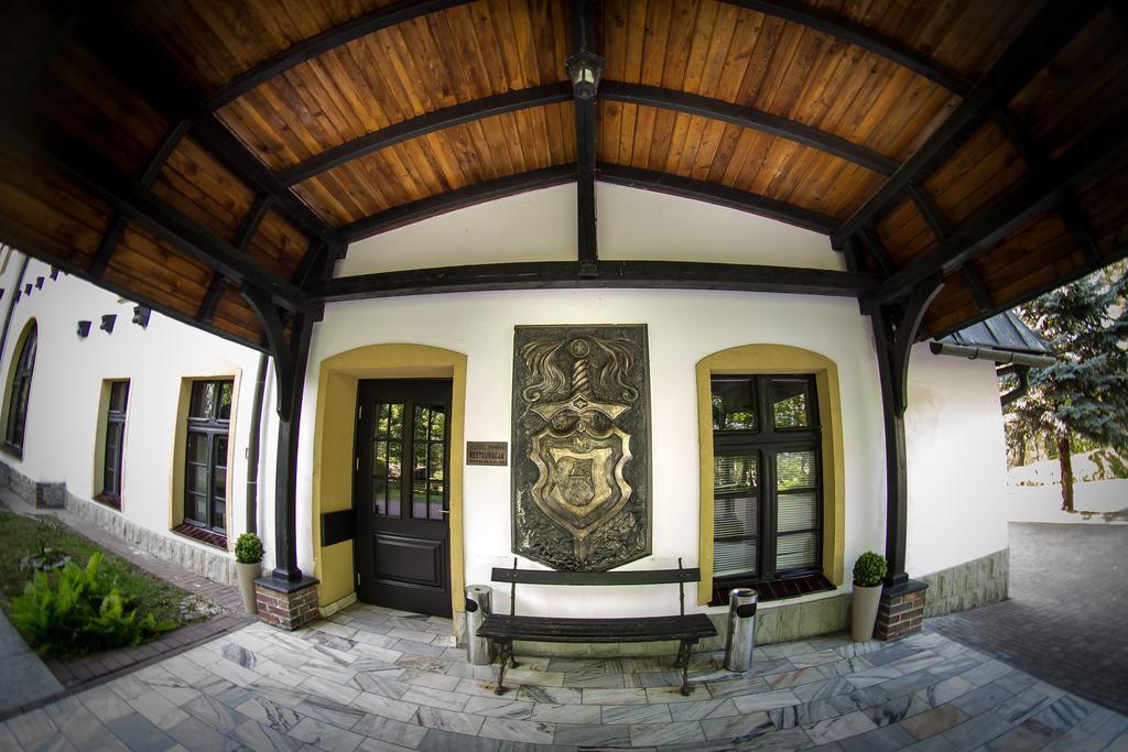 Hotel Maria Стшелін Екстер'єр фото